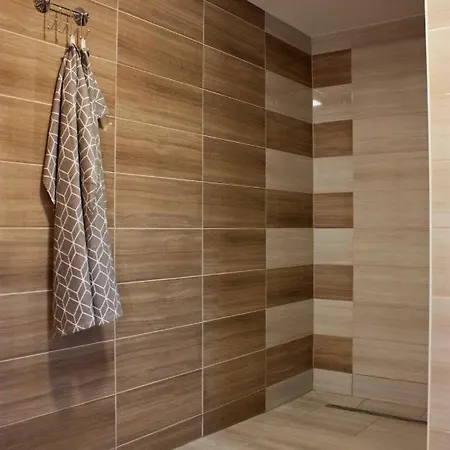 Noah Apartment *